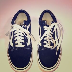 Women’s Old Skool Black and White Vans 8.5